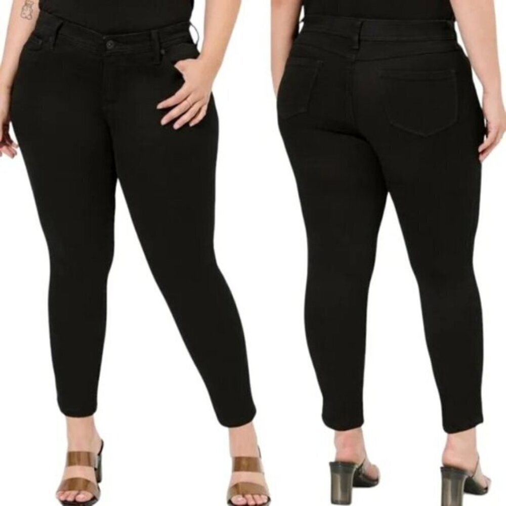 Torrid Women's Luxe Skinny Mid Rise Jean Size 28 Short Sateen Stretch Black